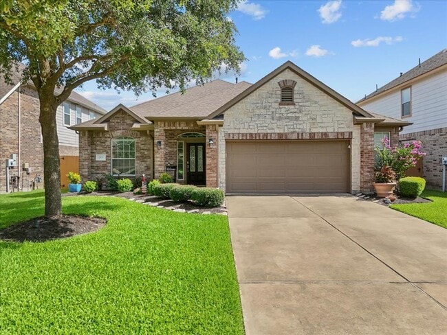 property at 2875 Torano Cir
