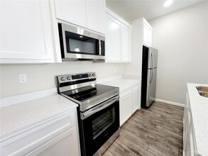 915 E Starr Rd in Mercedes, TX - Building Photo - Building Photo