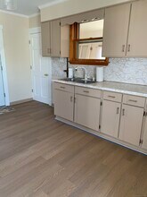 37 Homestead Ave in Naugatuck, CT - Building Photo - Building Photo