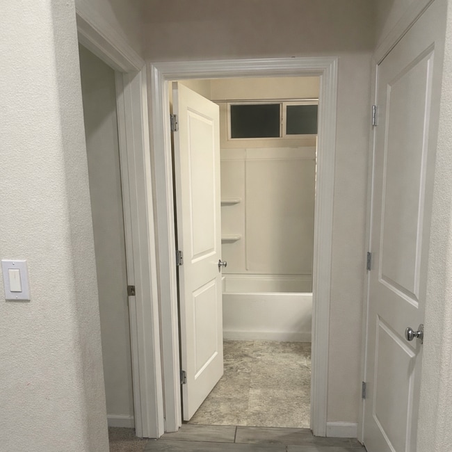 646 Aromas Pl in Soledad, CA - Building Photo - Building Photo