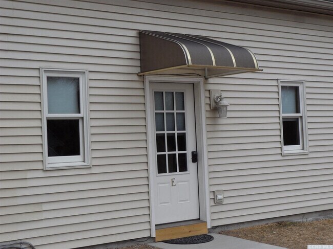 292 Mansion St in Coxsackie, NY - Building Photo - Building Photo