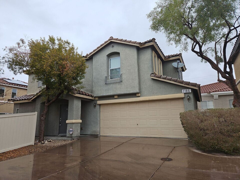 1186 Claire Rose Ave in Las Vegas, NV - Building Photo