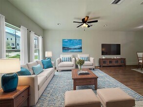 243 Broadhurst Dr in Houston, TX - Building Photo - Building Photo