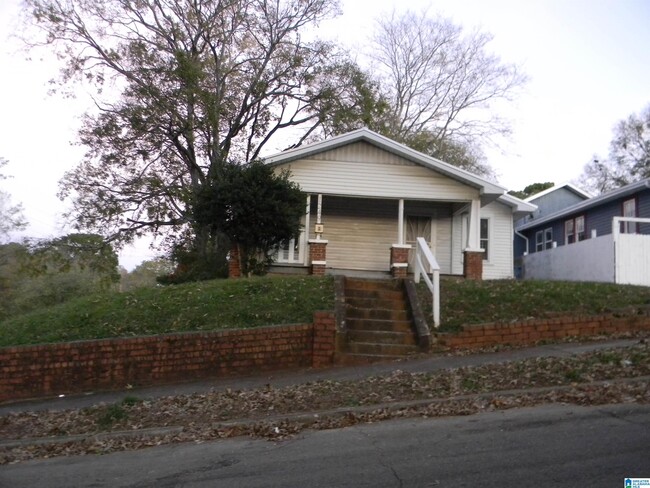 1249 Waverly St in Birmingham, AL - Building Photo - Building Photo