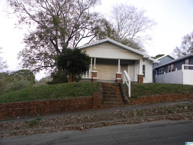 1249 Waverly St in Birmingham, AL - Foto de edificio - Building Photo