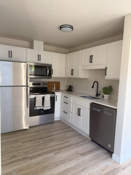 1413 N Oakes St, Unit B in Tacoma, WA - Foto de edificio