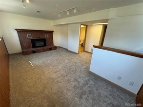 5025 S Independence Way in Littleton, CO - Foto de edificio - Building Photo