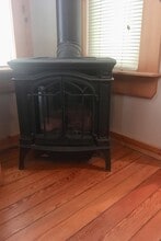 16 Harrison Ave, Unit 1st floor in Westfield, MA - Building Photo - Building Photo