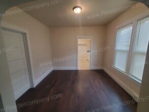 6438 Jefferson Ave in Hammond, IN - Foto de edificio - Building Photo