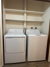 Ridgewood View in Everett, WA - Building Photo - Building Photo