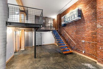 1016 W Railroad in Spokane, WA - Building Photo - Building Photo