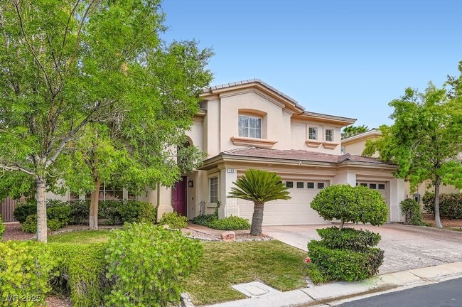 property at 136 N Ring Dove Dr