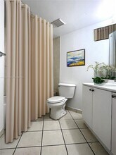17602 NW 25th Ave in Miami Gardens, FL - Building Photo - Building Photo