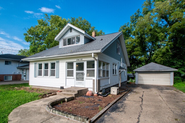 3415 N California Ave in Peoria, IL - Building Photo - Building Photo