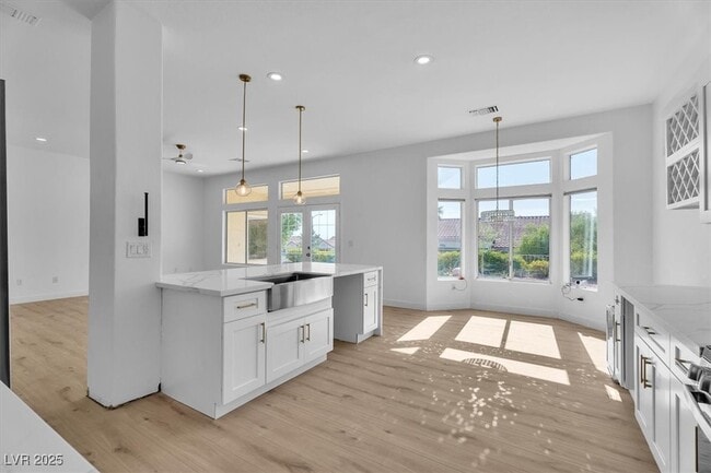 property at 2652 Youngdale Dr