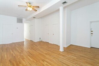 1036 Willow Ave in Hoboken, NJ - Building Photo - Building Photo
