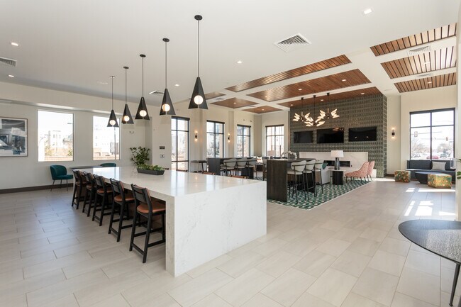 Vida @ Fitzsimons in Aurora, CO - Building Photo - Interior Photo