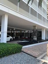 400 Sunny Isles Blvd, Unit # 117 in Sunny Isles Beach, FL - Building Photo - Building Photo
