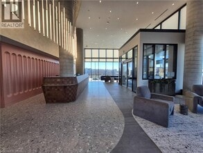 25 Wellington St S in Kitchener, ON - Building Photo - Building Photo