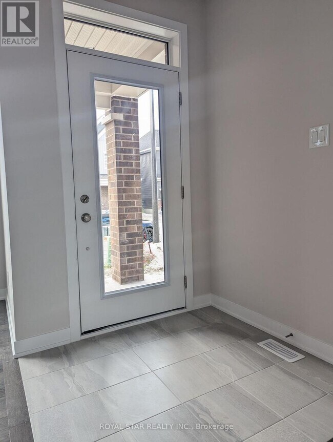 788 Eminence St in Ottawa, ON - Building Photo - Building Photo
