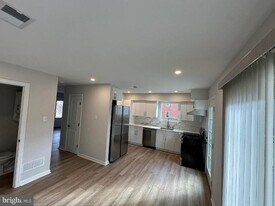 104 Stuart Ave in Downingtown, PA - Building Photo