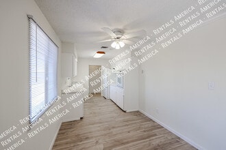 3704 S Terrace Rd in Tempe, AZ - Building Photo - Building Photo
