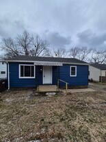 658 Virginia Ave in Franklin, OH - Building Photo