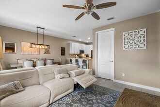 13038 Anthorne Ln in Boynton Beach, FL - Building Photo - Building Photo