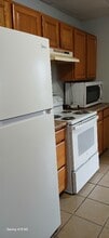 42 W Cayuga St in Oswego, NY - Building Photo - Building Photo