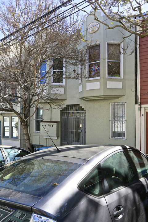 57 Manchester St in San Francisco, CA - Building Photo