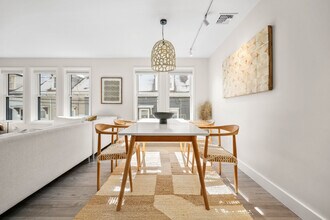 16 Haynes St, Unit 102 in Boston, MA - Building Photo - Building Photo