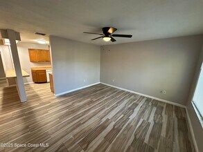 1300 Ethel Cir NE in Palm Bay, FL - Foto de edificio - Building Photo