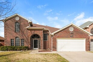 5131 Garden Oaks Pl in Grand Prairie, TX - Building Photo