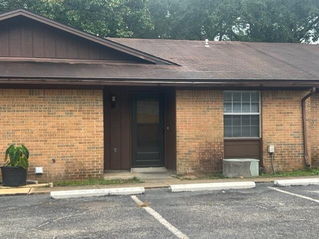 103 Doodle Ave-Unit -B in Fort Walton Beach, FL - Building Photo