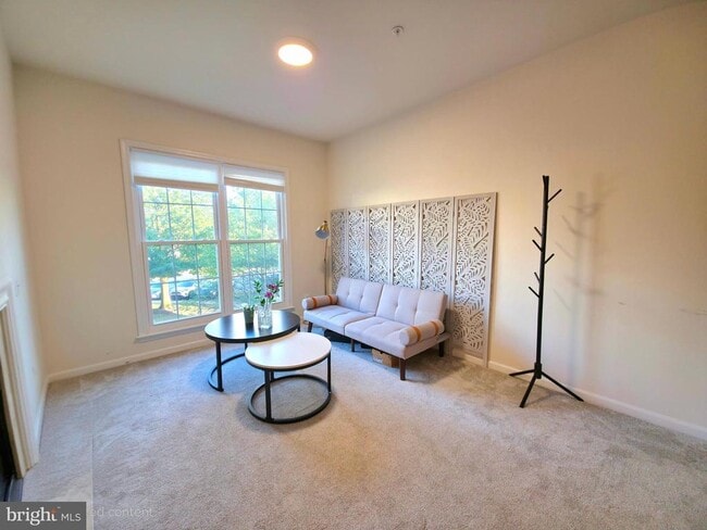 5310 Birds View Ln in Alexandria, VA - Building Photo - Building Photo