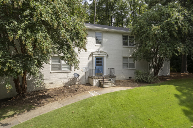 Cahaba Park Apartments in Birmingham, AL - Foto de edificio - Building Photo