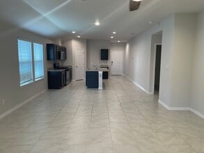 2338 Sky Crest Dr in Corpus Christi, TX - Building Photo - Building Photo