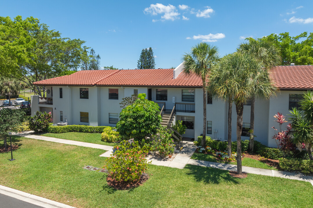 Cypresses Of Boca Lago in Boca Raton, FL - Building Photo