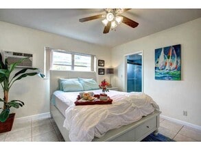 3213 Colony Club Rd, Unit 2 E in Pompano Beach, FL - Building Photo - Building Photo