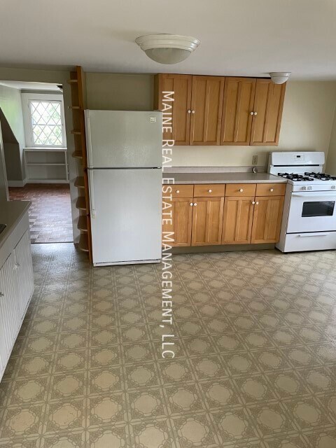 12 5th St, Unit 3 in Bangor, ME - Building Photo