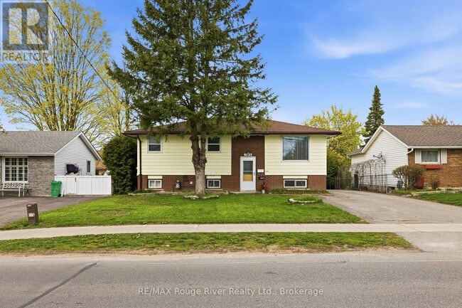 property at 599 Otonabee Dr