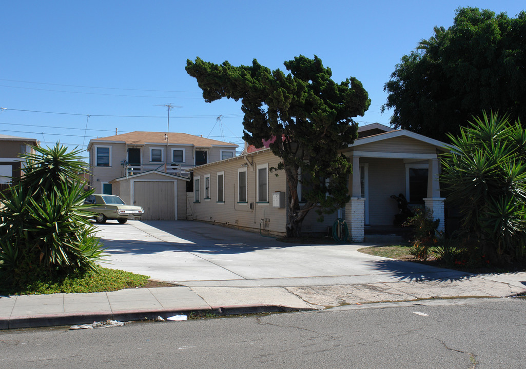 3819 46th St in San Diego, CA - Building Photo