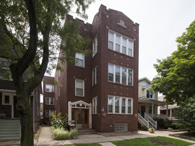 2107-2109 W Eastwood Ave Apartments