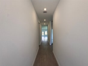 6302 Symphony Wave Dr in Park Row, TX - Building Photo - Building Photo