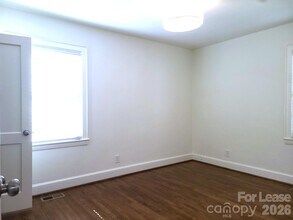 2114 Brandon Cir in Charlotte, NC - Building Photo - Building Photo