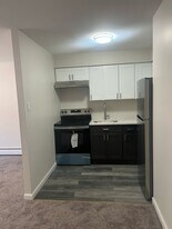 50 N Fellowship Rd in Maple Shade, NJ - Building Photo
