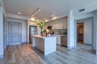 Vespaio in San Jose, CA - Building Photo