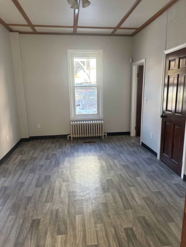 18 Cliff St in Waterbury, CT - Foto de edificio - Building Photo