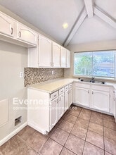 8731 Summit Pines Dr in Humble, TX - Building Photo - Building Photo