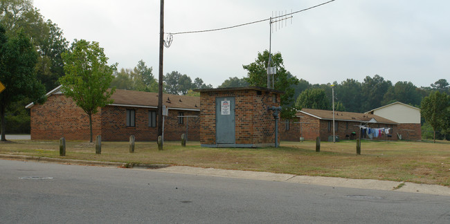 Point Place in Fayetteville, NC - Building Photo - Building Photo